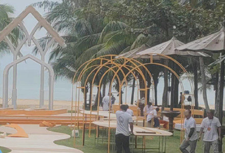 于玮|魏晨婚礼布置太用心！娇妻穿婚纱美成女明星，颜值身材太出众了