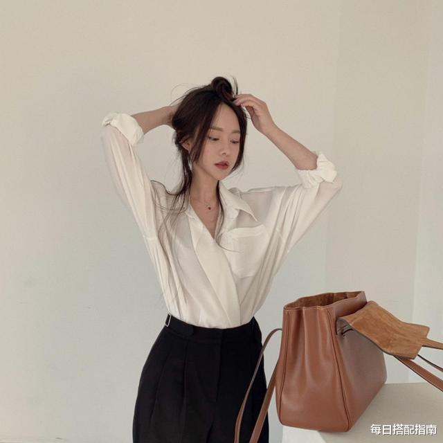 穿衣搭配|又到一年求职季，面试穿搭请避开这5大“雷区”，才能为形象加分