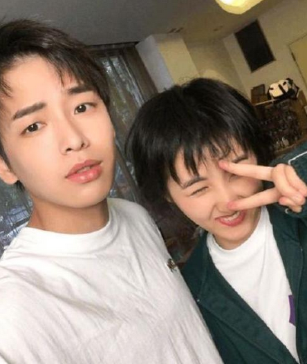 张子枫|张子枫妈妈看中彭昱畅，准备拉回家做“女婿”了？