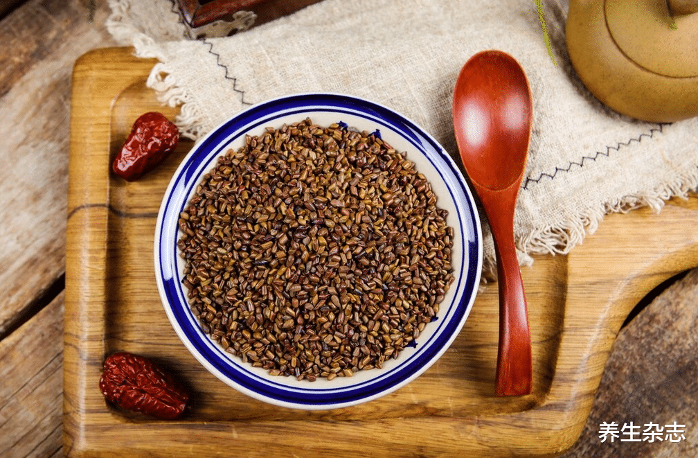 肝脏|19岁小伙确诊肝癌，花费50万去世，医生叮嘱：这两种食材，白给也不要