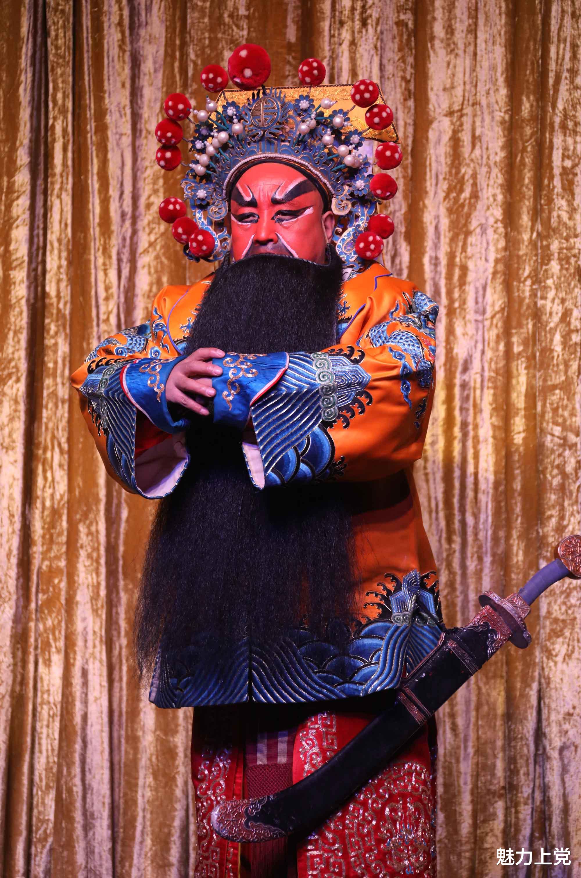 魅力上党 长治市上党梆子剧团走进潞州区屈家庄村惠民演出