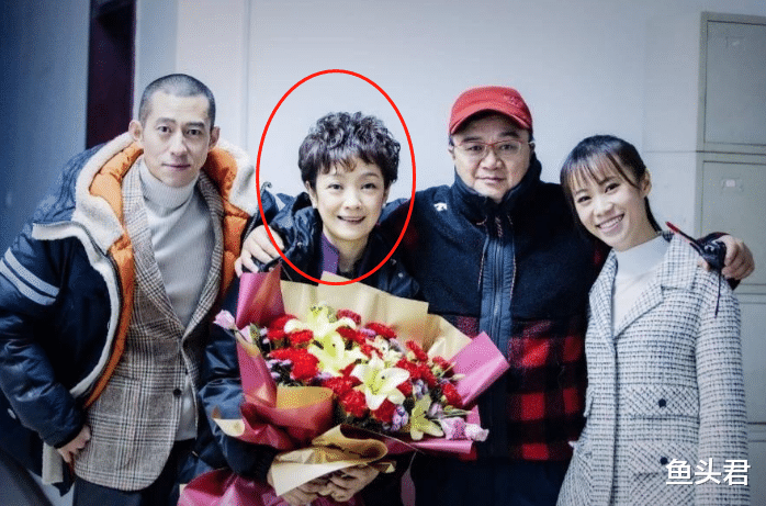 张嘉益|跟富豪丈夫离婚后,她携24亿巨款嫁给张嘉译,51岁成人生赢家