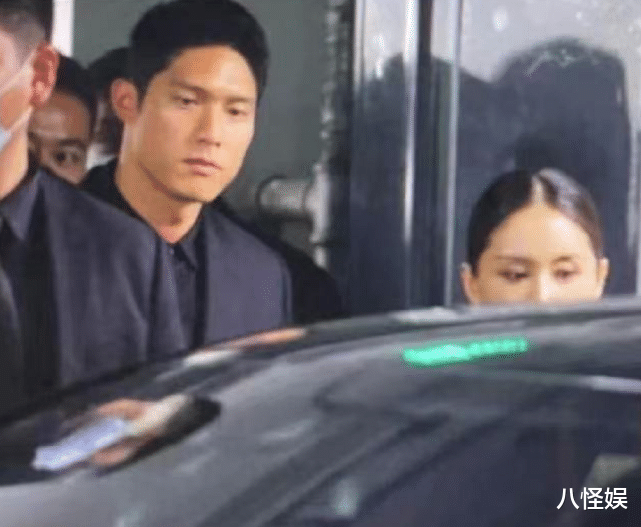 王子文|王子文吴永恩公布恋情后合体走红毯，牵手挽腰如连体婴，超甜蜜