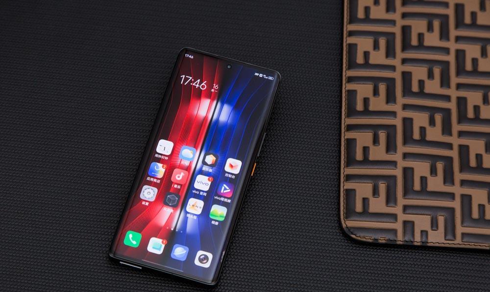 小米科技|2K直面屏！骁龙8 Gen1+120W，iQOO9 Pro起售价4499