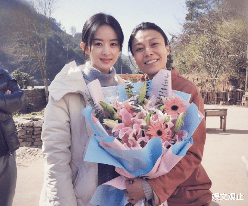 朱之文|33岁赵丽颖素颜拍戏，失去了百万修图师后，真实颜值如何太明显