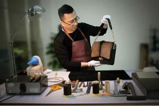 铭家匠遇|在国内，有一种皮具叫「聚变」手工皮具！