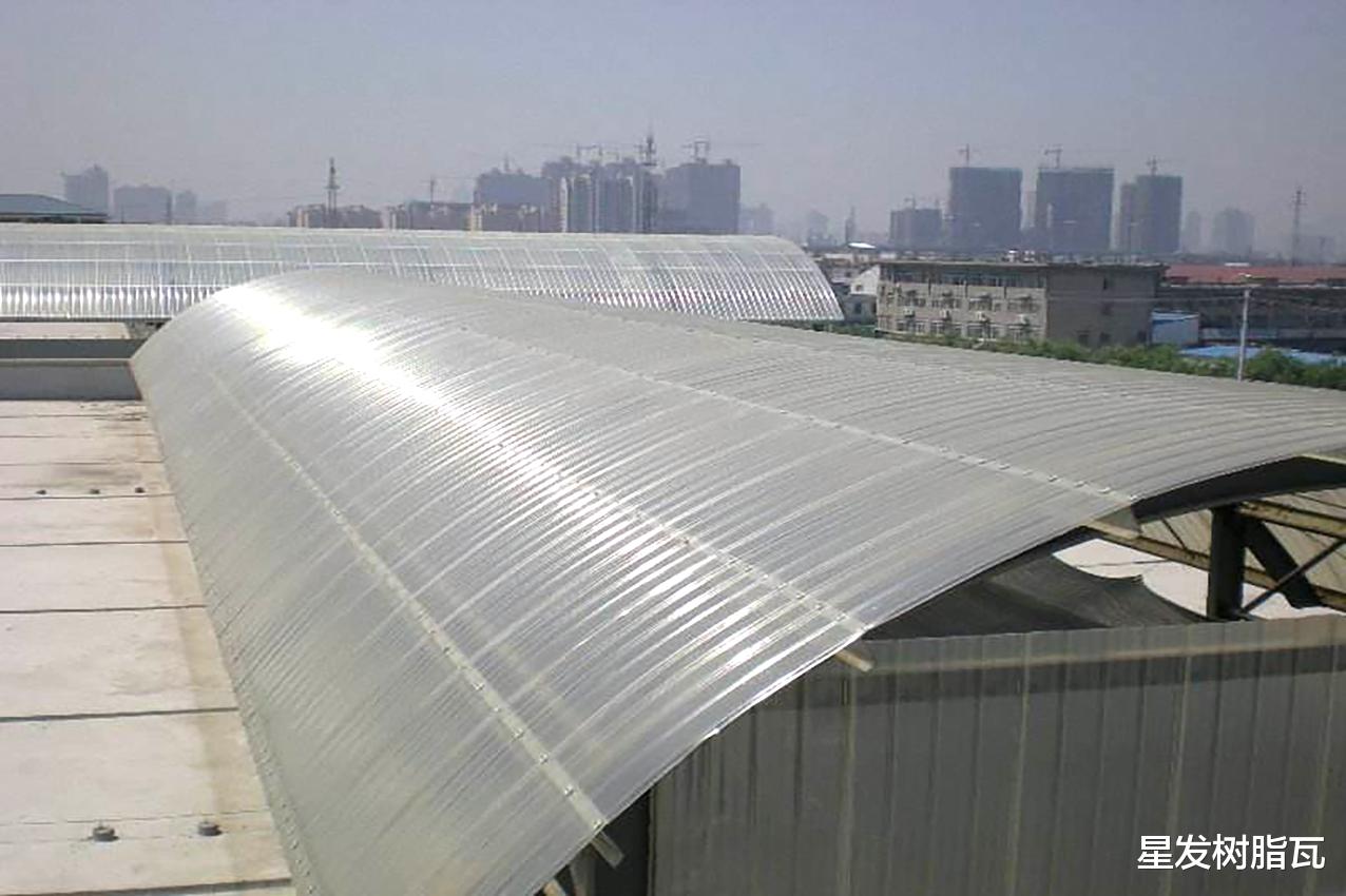 星发树脂瓦 厂房为何要装PVC采光瓦