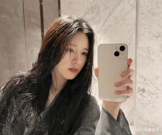 女心理师|赵露思压番“百亿票房男主”，这合理吗？