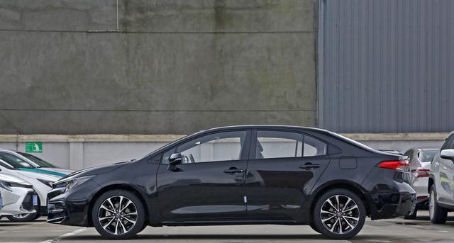 |花13万怒提新款雷凌，刚开了700公里，车主就憋了几句话想要说