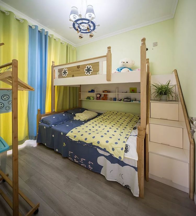 |112平北欧风，进门一个大的储物柜，真是太实用了！