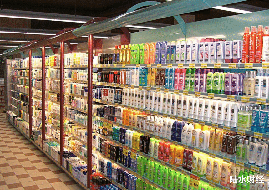 飘柔|国产洗发水“骄傲”，超越海飞丝、飘柔成行业第一，年销售额15亿