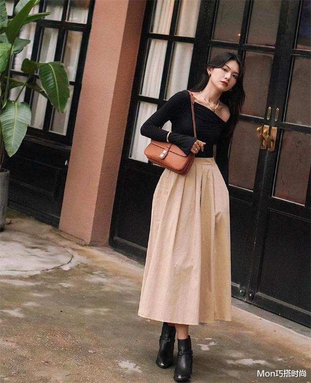 Mon巧搭时尚 既要温度也要风度,秋天就该这么穿:“半身裙+裸靴”,洋气显瘦