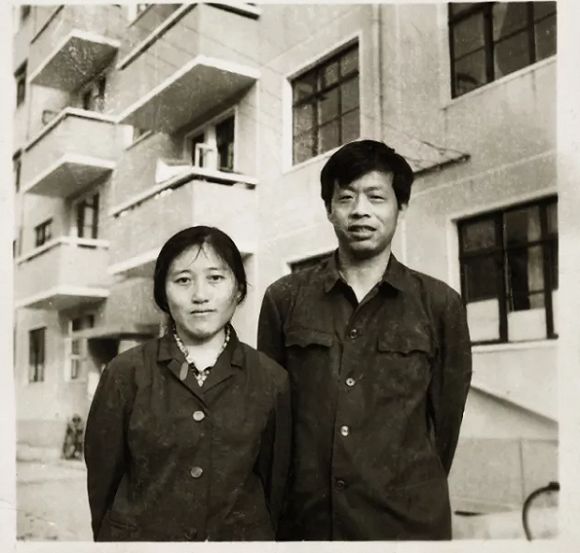 琦亭 李银河：在整整20年的爱恋里，王小波没给自己送过一束花