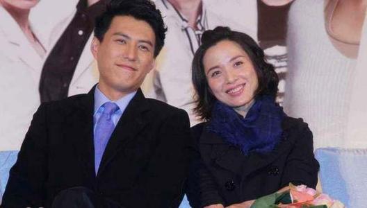 李佳|她因拍吻戏被富豪前夫抛弃，二婚嫁靳东，生的儿子帅气宛若王子