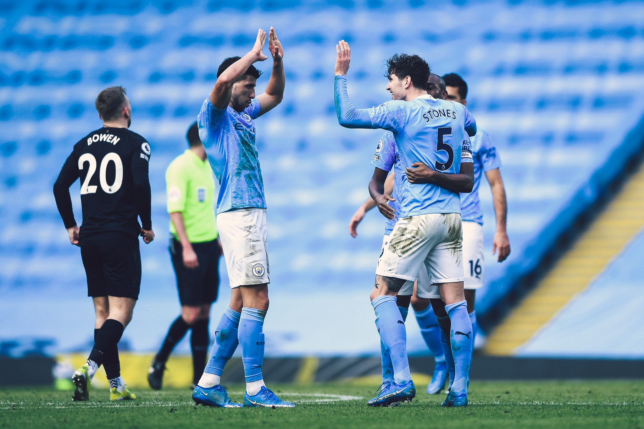 曼城|替補(bǔ)身價(jià)都過億！曼城豪取20連勝，替補(bǔ)席6大巨星身價(jià)超5億