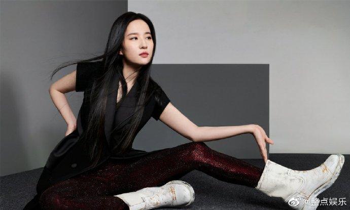 刘亦菲|娱乐速递：肖战 魏大勋 蔡文静 吴奇隆 李现 欧豪 刘亦菲 沈梦辰