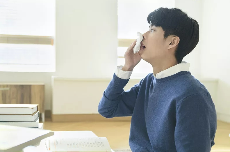 高血压|控制血压是关键，日常坚持2件事，血压乖乖听话有一手