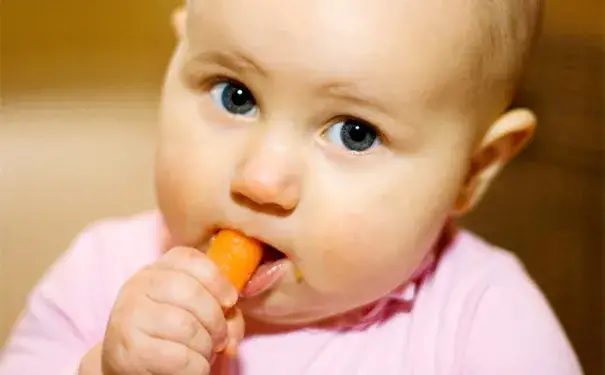 湿疹|洗澡洗出一身鱼鳞？医生提醒：千万别这样洗澡