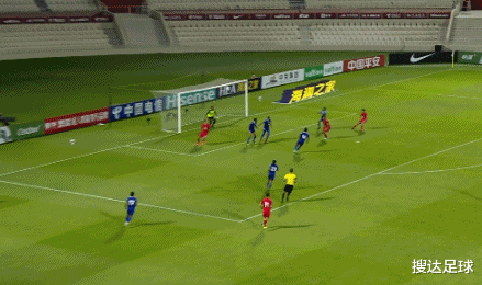 国足|5-0!国足今夜飙升6位,升至榜首,却迎来1大历史魔咒:打平出线