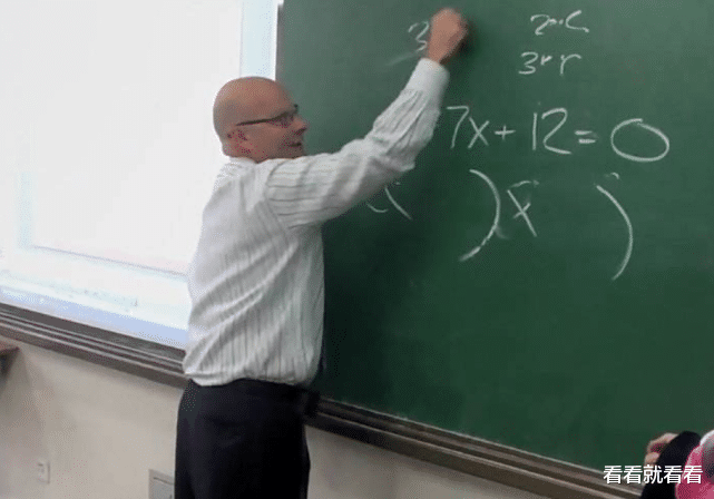 教师|西安一外教辱骂中国人，遭回怼“回你的国家去”，处理结果来了