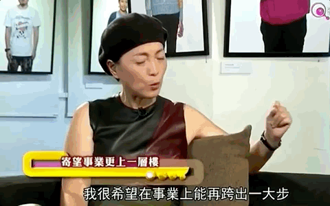 苑琼丹|她被称“娱乐圈第一丑女”，追求者却多到烦心：她的真实样貌骗了大家这么多年