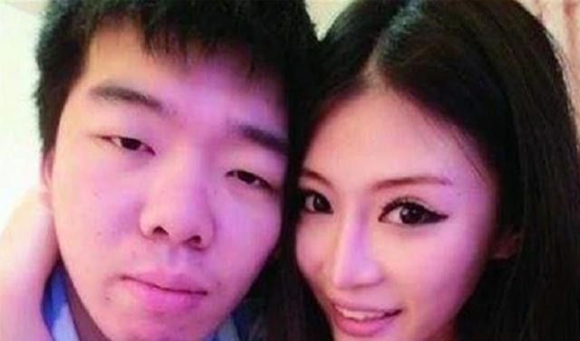 小贤看的体育 南京富豪怀疑妻子不忠，捅妻六十多刀悲惨离世，当时女儿就在旁边