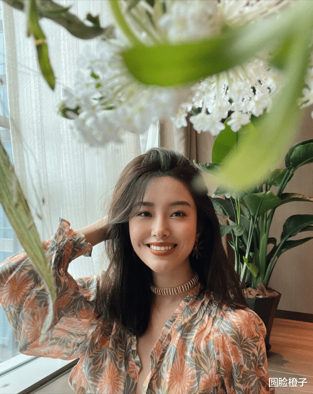 金·卡戴珊|皮肤黄也很美的女明星，我只服这5位！谁说只有冷白皮才好看？