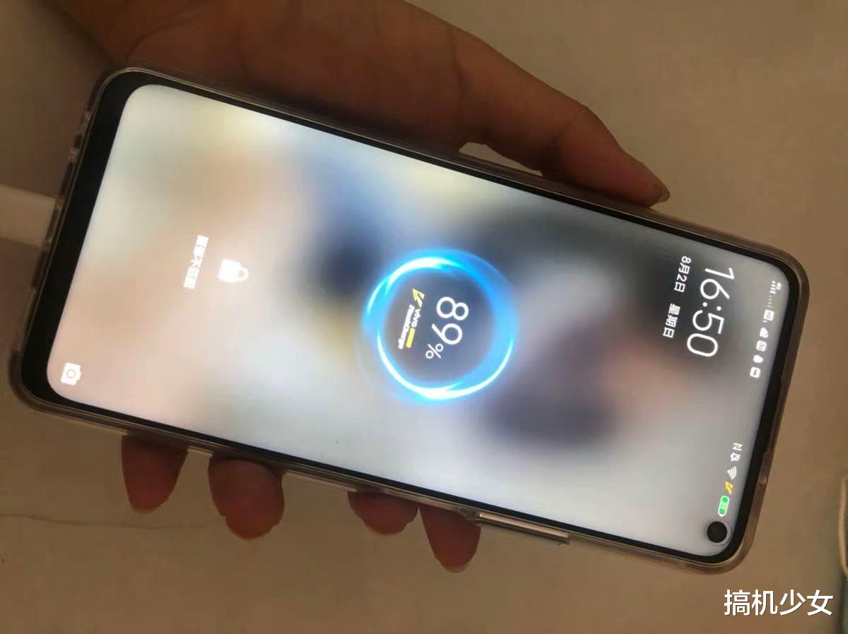 骁龙865|加速清仓的三款骁龙865手机，款款高性价比，流畅用三年没问题