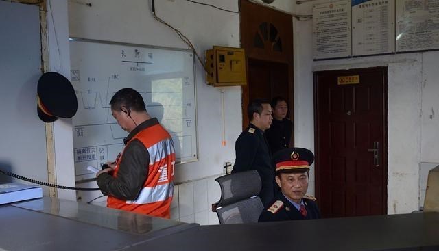 半导体 为什么有些企业退休员工工龄是按10年一档计算？