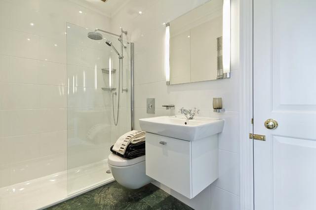 热水器|卫生间水电怎么装才安全?我家装错卡上5万元全被骗走!