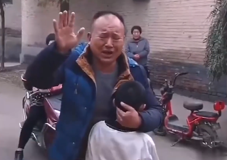 揪心!山西一家四口中毒3人身亡,仅8岁的孩子幸存