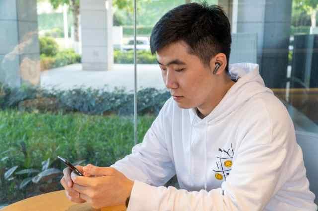 耳机|耳机界的解压神器——惠威AW-30“骑士”耳机评测