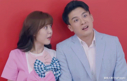 高鑫|直播卖货倒贴600万谁信，这脑子，难怪沦落到无戏可拍的境地