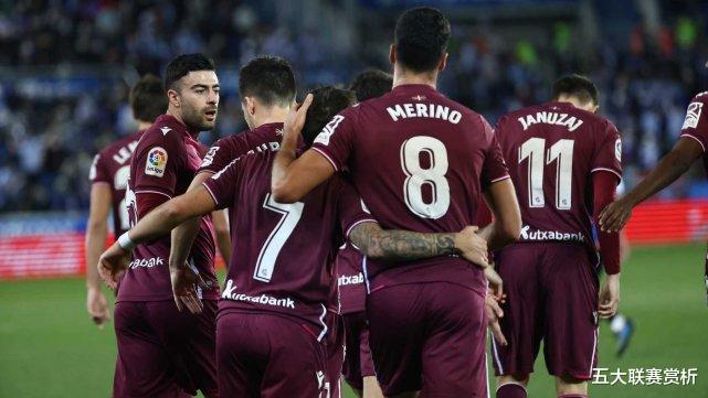 皇家馬德里|冷門1-1！西甲4億旅崩盤了？被巴薩反超，與皇馬爭冠成笑話