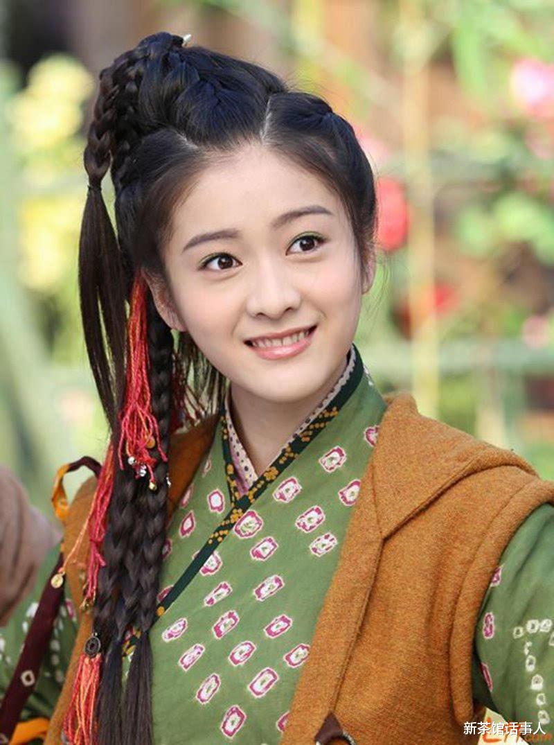 杨紫|张雪迎和杨紫，因为同一个男人走向不同的人生！