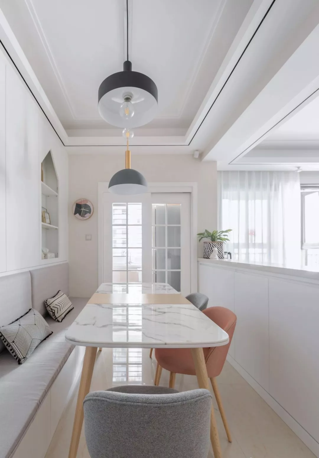 餐厅面积小不要紧，这样装一样实用又美观！