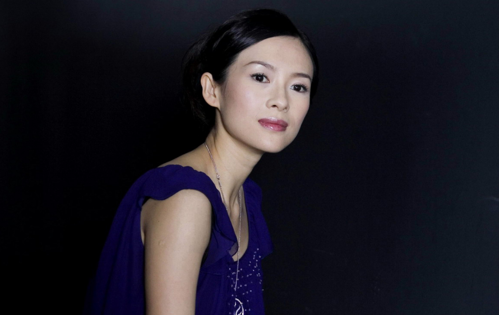 张柏芝|曾与章子怡交恶，后被向太捧红又与其反目，张柏芝真不懂感恩？