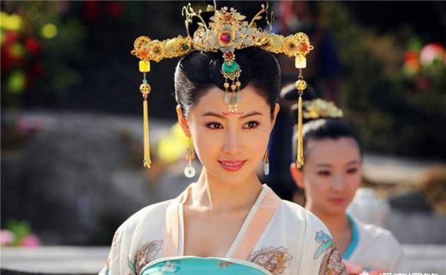 无名者与|一代女宰相上官婉儿为何惨遭黥刑？