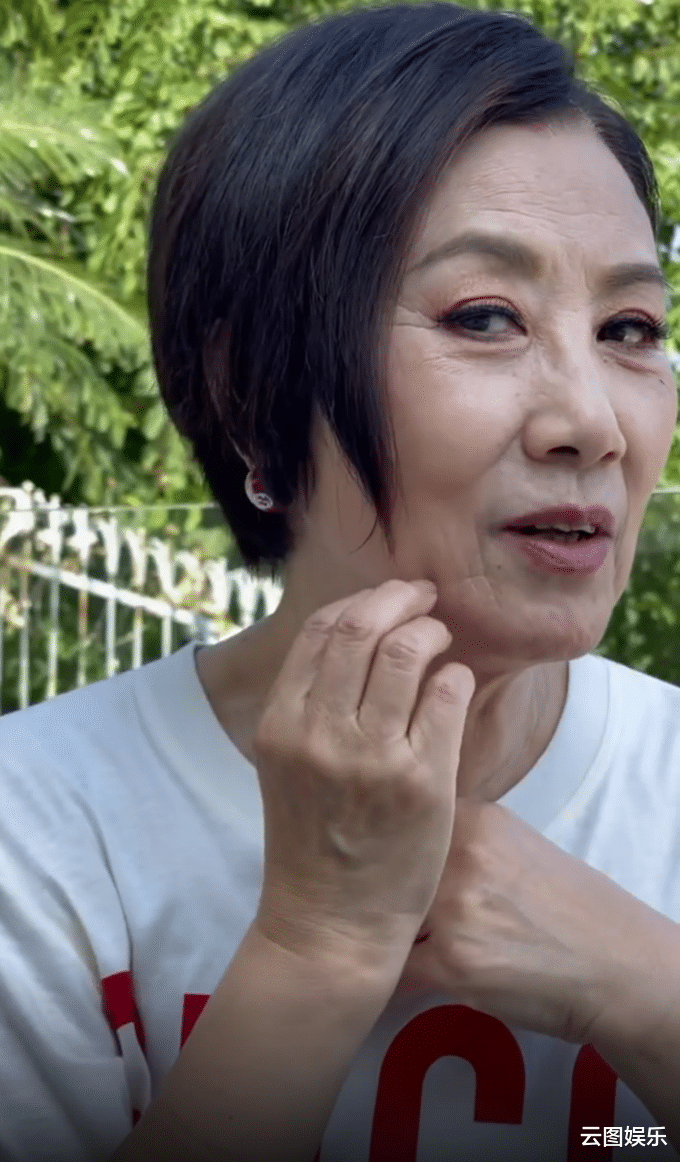 饮食 74岁汪明荃太奢侈！剪一次发花费6千以上，身家上亿无儿女仍幸福