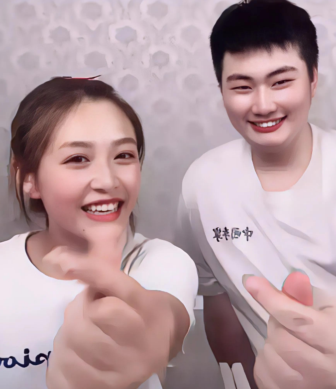 龚俊|王可以和陈亚男撇清关系，称自己并非真表妹，网友：朱小伟新媳妇