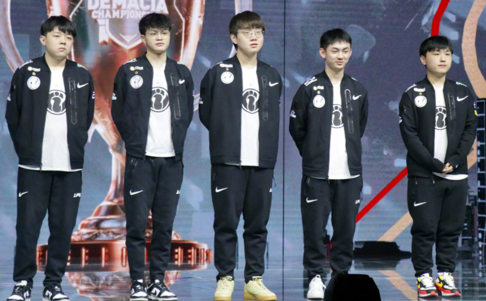 tes战队|新赛季哪支战队要起飞?TES甩掉369变生猛,北枫:IG被低估了!