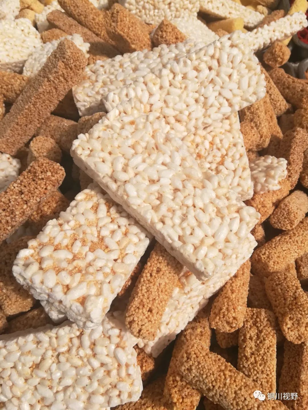 铜川周春辉 铜川王家河会上的小食品,种类多样,经济实惠