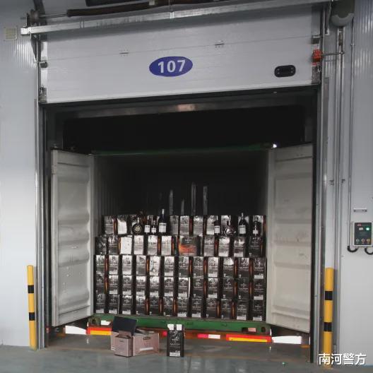 从化 深圳海关缉私局破获3亿元洋酒走私大案 白兰地威士忌等洋酒36万瓶