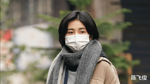 陈飞俊|“出道即女主”被观众嘲讽资源咖,经纪人:她出道65天时已是巨星的工作量