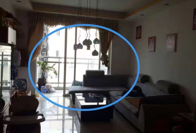 大门|开门万万不能摆放这4种东西，这个犯了大忌，小心霉运连连！