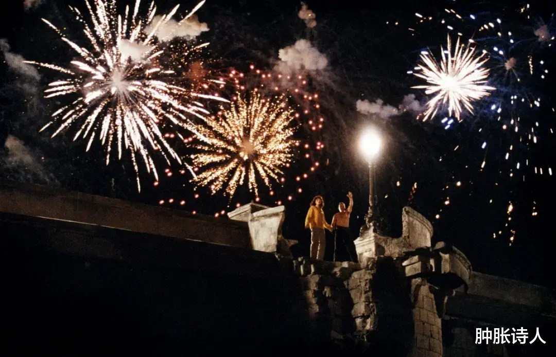 玛丽昂·歌迪亚|「被物化」的木制人偶