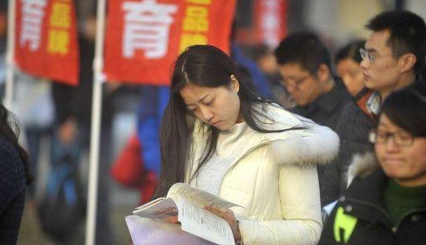 求职|公务员考试中，文科生堪称“考公”小能手，尤其这6个专业易上岸