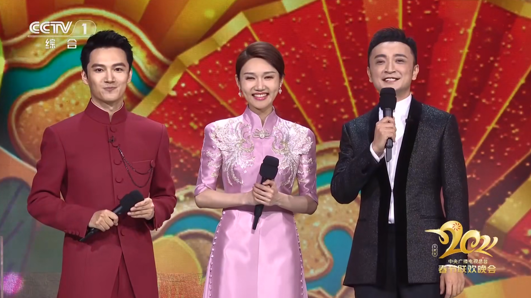 龙洋|龙洋翻车事件告诉我们：主持水平不提高，登再大的舞台都没用