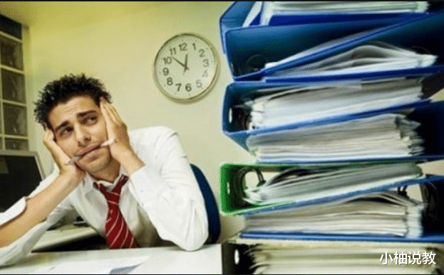 应届生|“长期不上班”VS“正常上班”的人，有什么不同？答案很现实