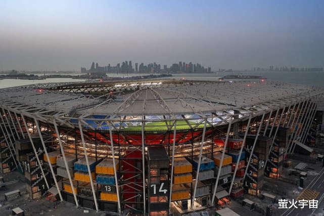 足协杯|2022年卡塔尔世界杯赛场亮相，都是集装箱搭建而成